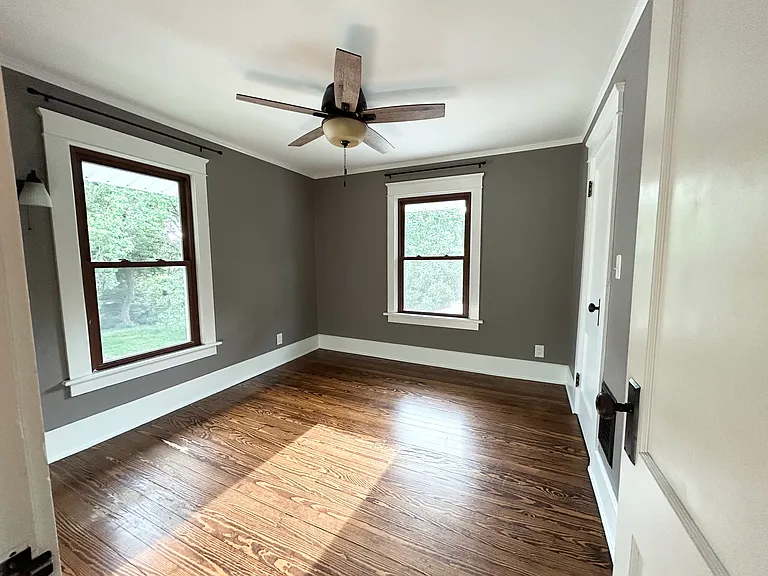 640 N Grant St — Photo 17