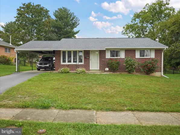 345 Nottingham Rd, Hagerstown, MD 21740