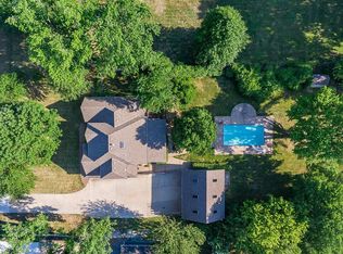 5000 Quivira Rd, Shawnee, KS 66216