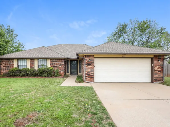 1112 Briar Bend Trl, Edmond, OK 73012
