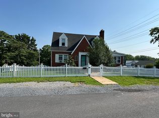 2 Terrace Ln, Luray, VA