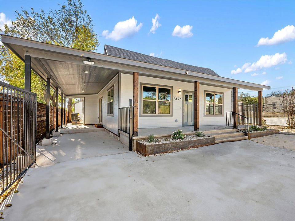 1st image of 1205 W Avenue G