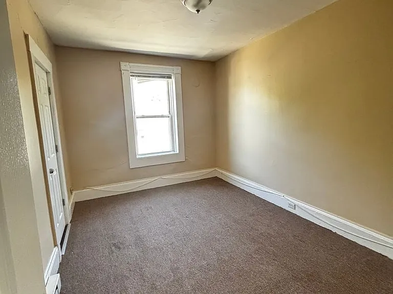 45 49 Vernon Street 845 #855 — Photo 8