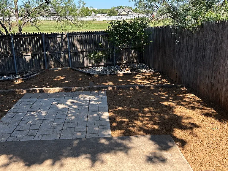 28 Teakwood Ln — Photo 11