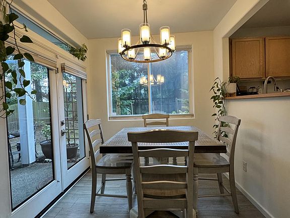 Dining area off living room