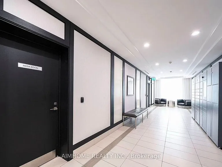 1070 Sheppard Ave W #1207 — Photo 16