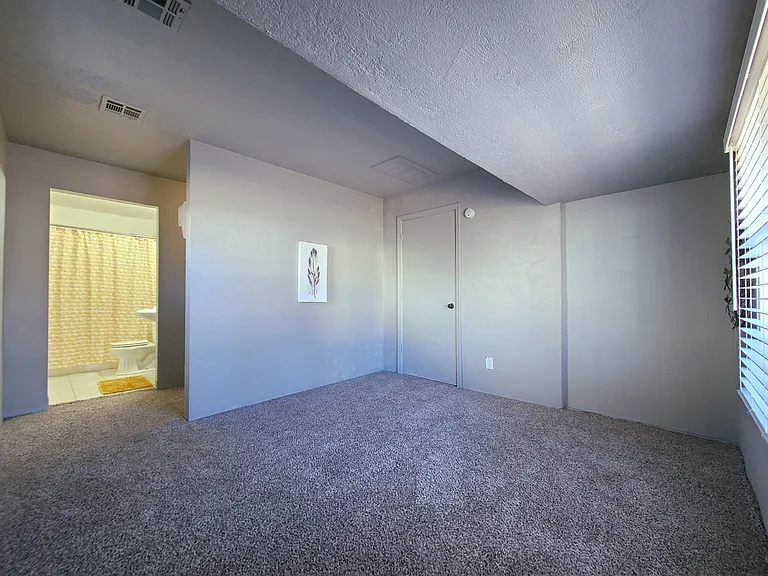 3512 N Holman Ct — Photo 19