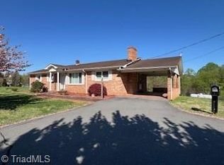 1844 Flint Hill Rd, East Bend, NC 27018