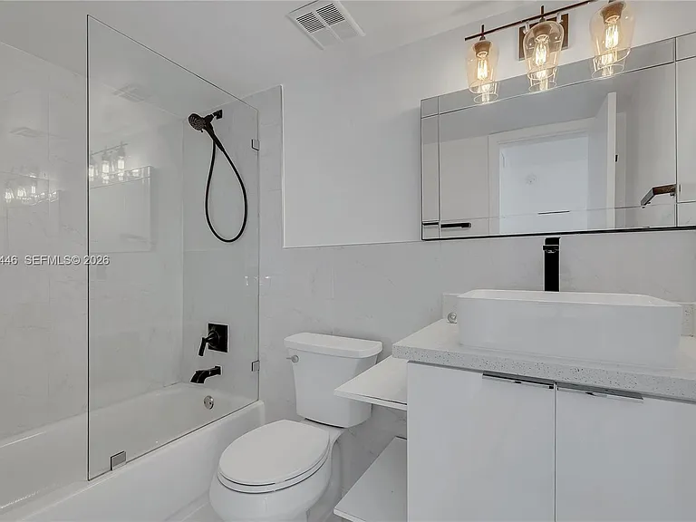 1114 S Douglas Rd #4 — Photo 7