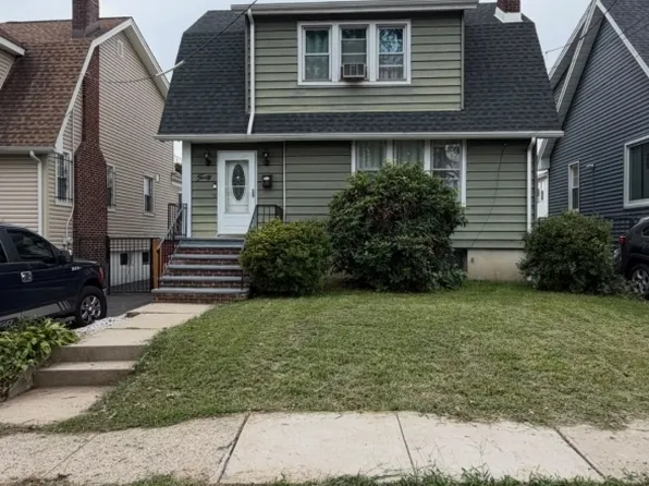 40 Glorieux St, Irvington Twp., NJ 07111