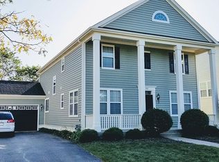 388 Lasalle St, Vernon Hills, IL 60061