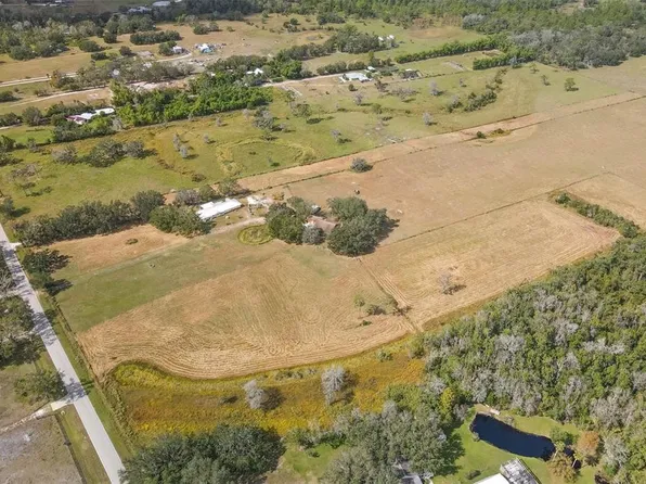 1 Singletary Rd, Myakka City, FL 34251