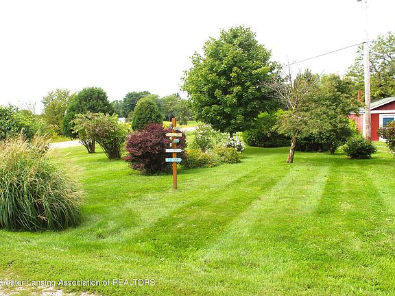 3rd image of 1144 Lawrence Hwy