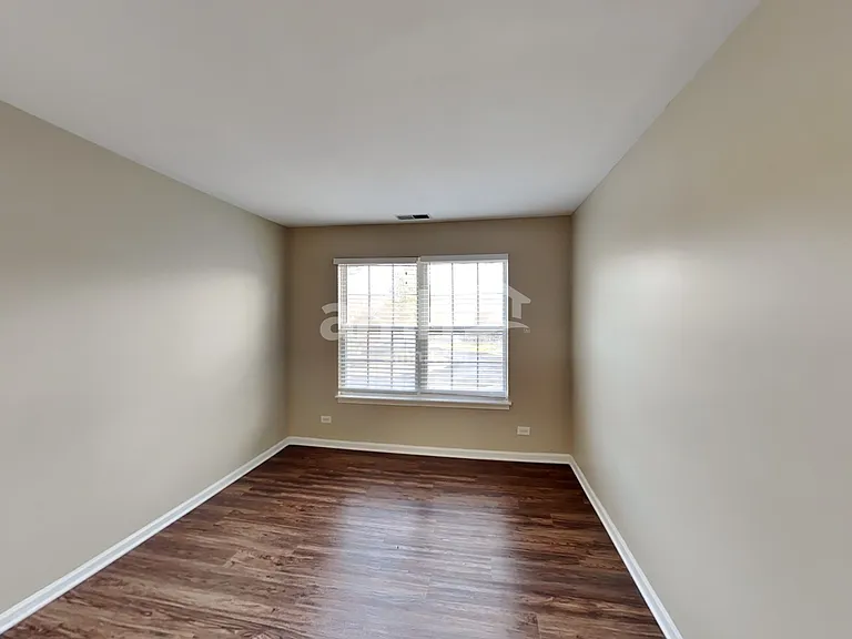 931 Concord Ct — Photo 12