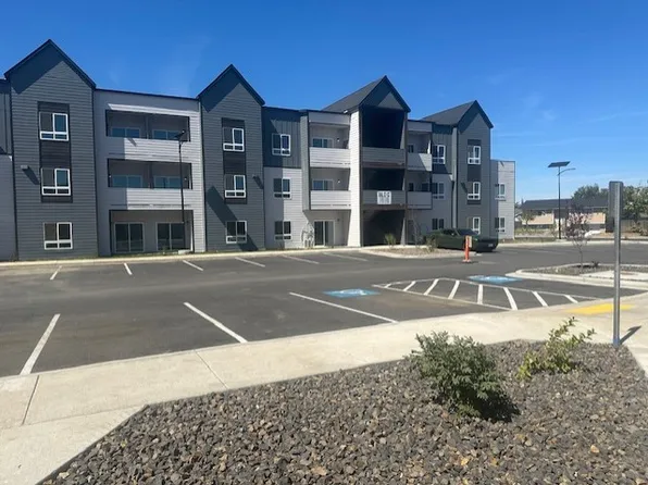 Modern Heights Apartments