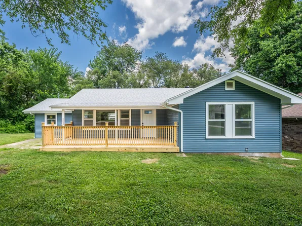 1453 E Livingston Street, Springfield, MO 65803