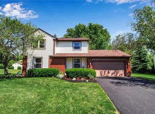 20 Old Post Rd, Lancaster, NY 14086