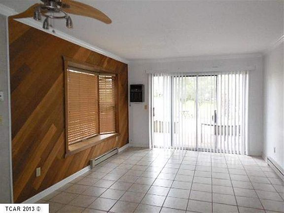 2nd image of 19080 Dyer Ct Unit 6