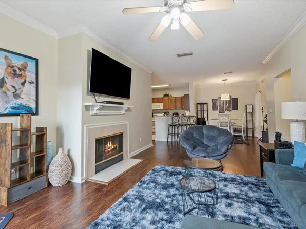 10000 Gate Pkwy N APT 1715, Jacksonville, FL 32246