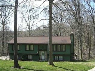 401 Hunting Creek Rd, Canonsburg, PA 15317