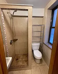 Rented by KNOCKKNOCK LLC