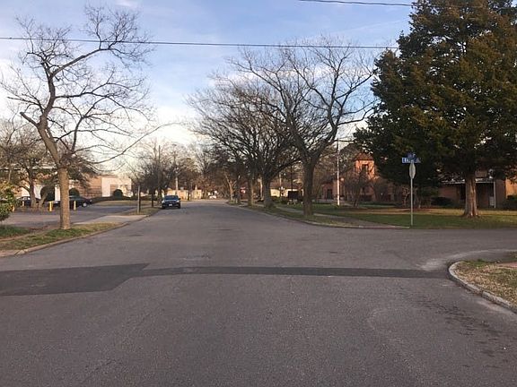 5th image of 1735 Columbia Ave