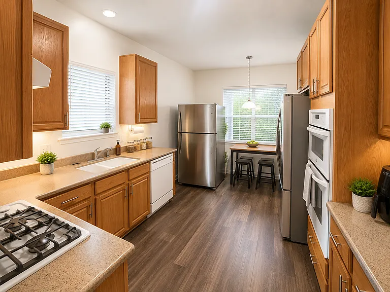 10S431 Carrington Cir — Photo 5
