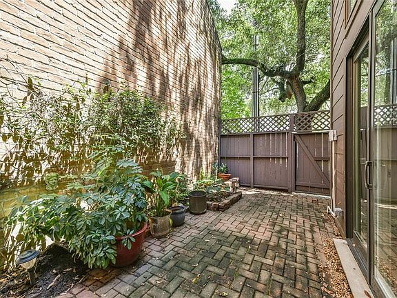 Private patio off the living room.