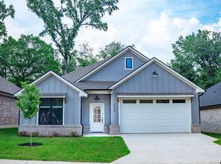 2744 Royal Village Way, Tyler, TX 75701