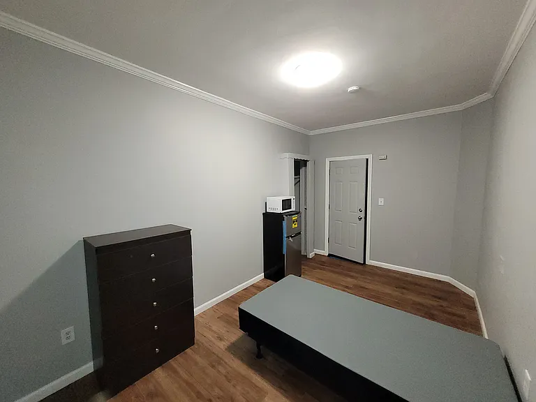 1023 Magnolia Ave #7 — Photo 5