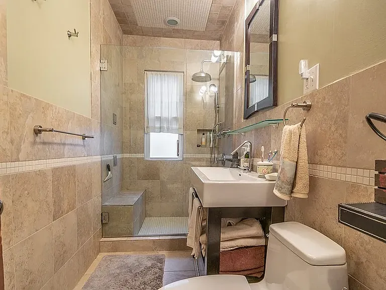 236 Concord Ave #1 — Photo 4