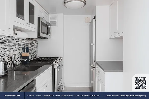 Rented by The Blueground | media 8