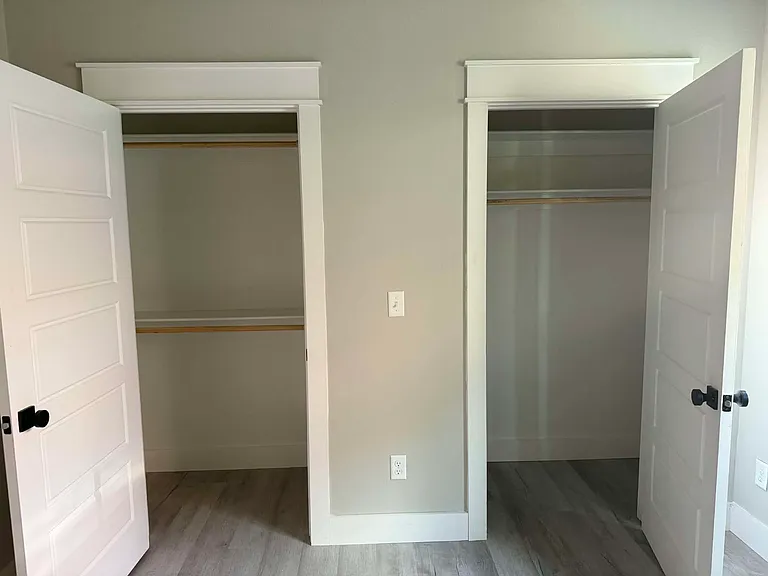 Guest bedroom closet space