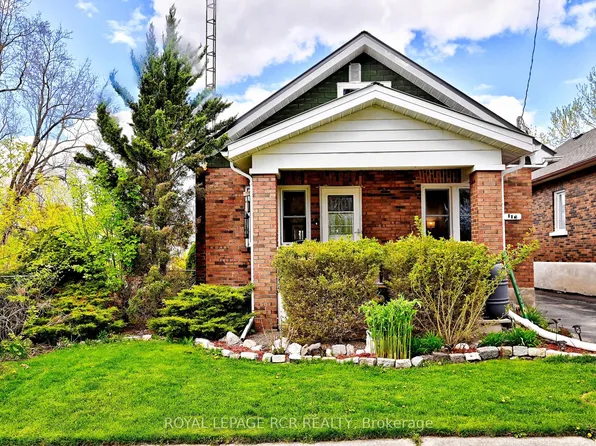 116 Buckingham Ave, Oshawa, ON L1G 2K5