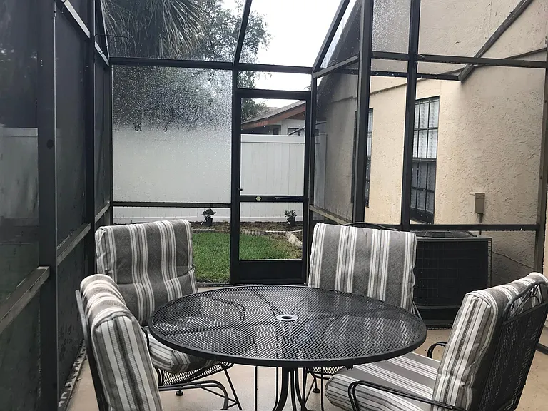 7420 Spring Villas Cir — Photo 34