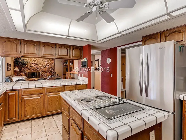 3128 E University Ave — Photo 10