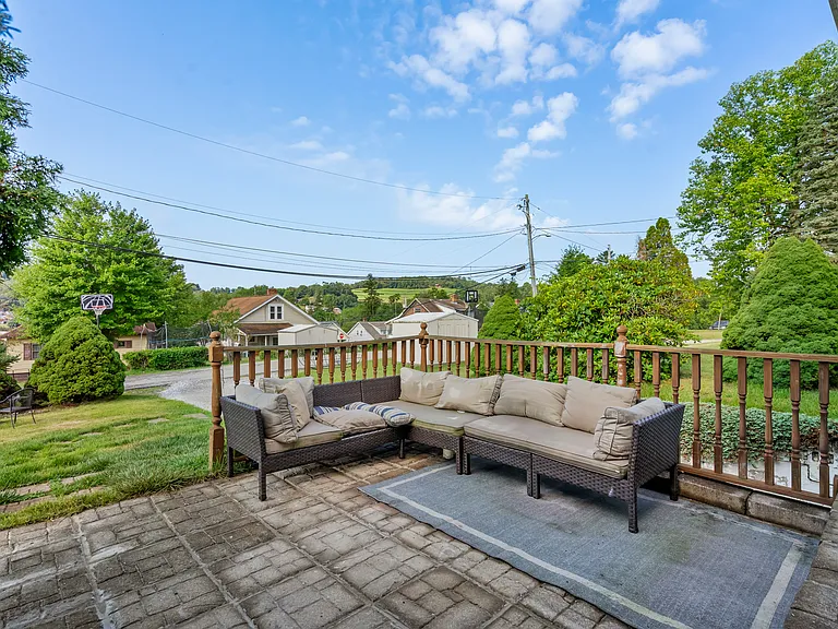 4121 Woodland Ave — Photo 22