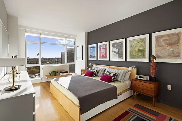 Sold by Compass | media 17