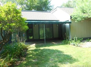 983 Heritage Vlg #A, Southbury, CT 06488