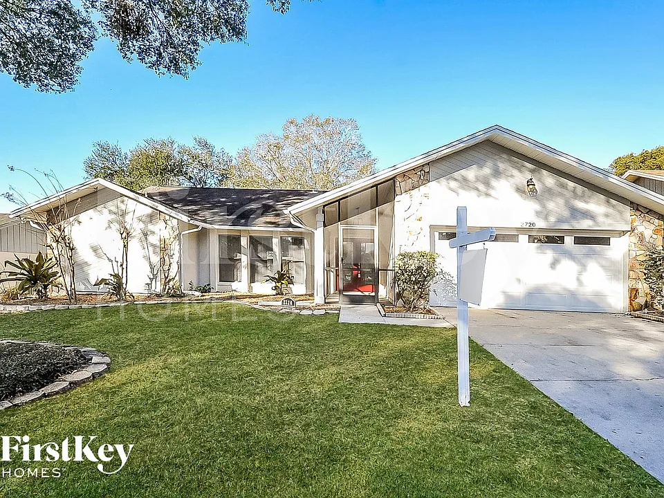 2720 Briarpatch Dr