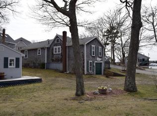 2 Oakhill Rd, Wareham, MA 02571