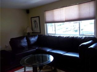 318 Shenandoah Dr, Pittsburgh, PA