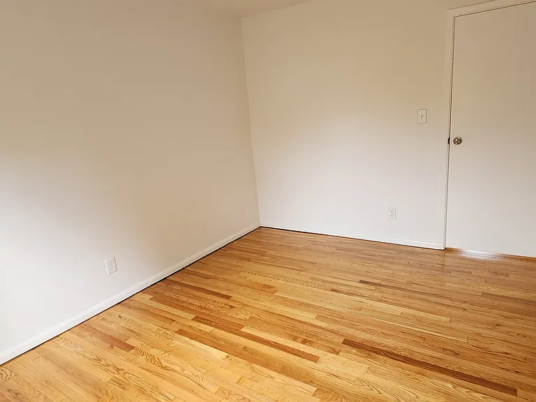 342 Fairmont Ave — Photo 176