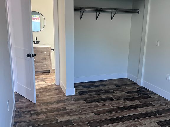 5th image of 13363 Berg St #1