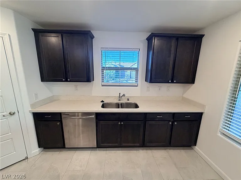 815 Watford Pl — Photo 15