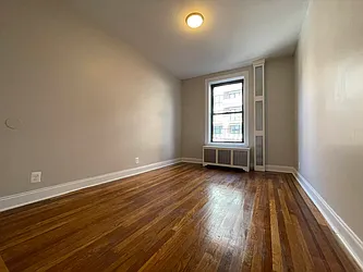 Rented by Hillel Realty Group