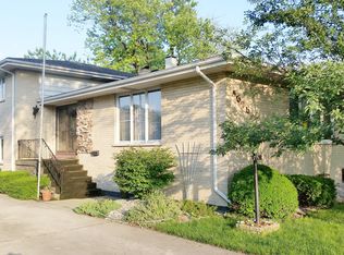 4525 Arthur Ave, Brookfield, IL 60513