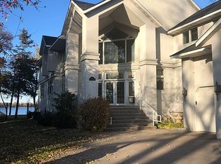 2181 S Shore Blvd, White Bear Lake, MN 55110