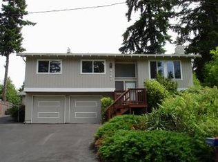 8141 NE 165th St, Kenmore, WA 98028