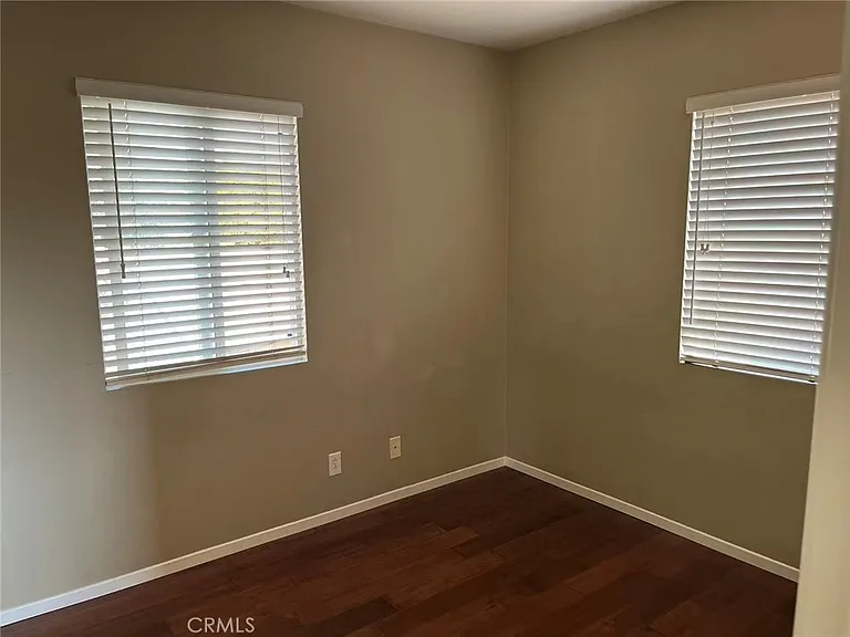 8 Pearleaf — Photo 8